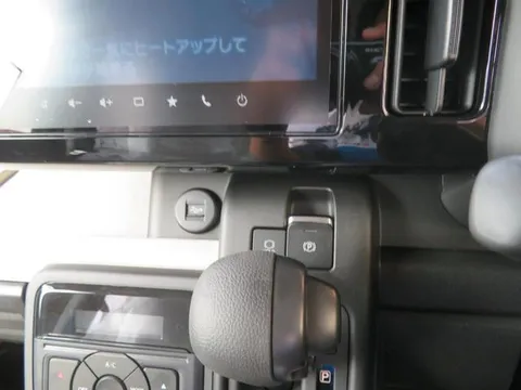 Suzuki Spacia