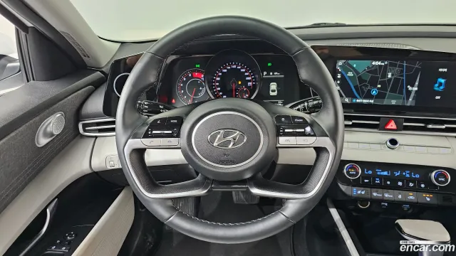 Hyundai Elantra (Avante)