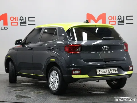 Hyundai Venue