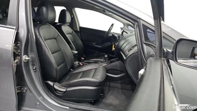 Kia Cerato (K3)