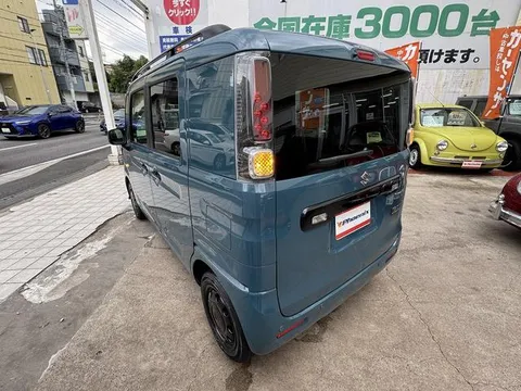 Suzuki Spacia Base