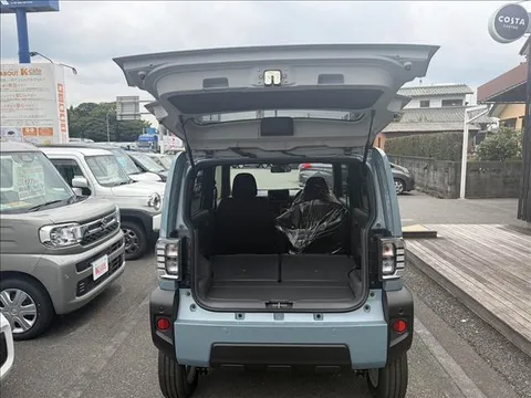 Daihatsu Taft