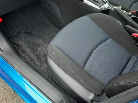 Mazda Mazda2 (Demio)