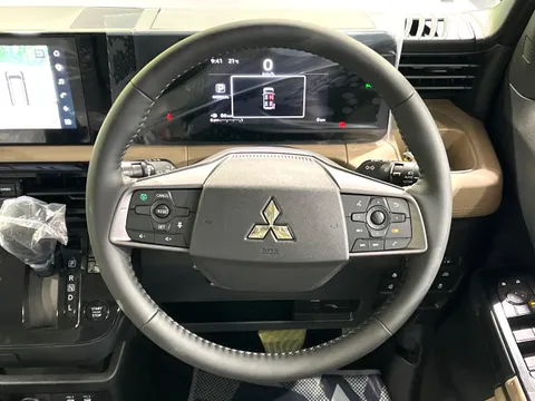 Mitsubishi Delica Mini