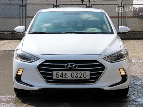 Hyundai Elantra (Avante)