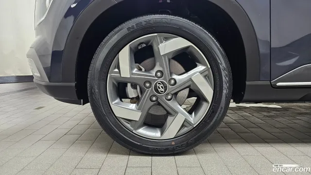 Hyundai Venue