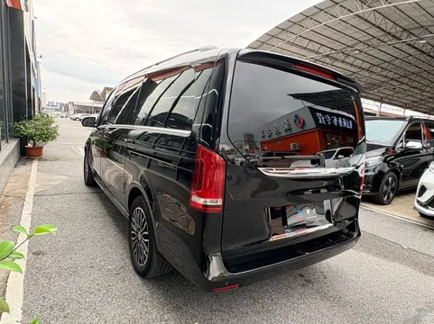 Mercedes-Benz V-Class