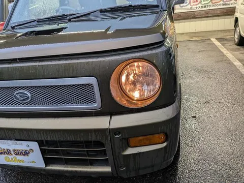 Daihatsu Naked