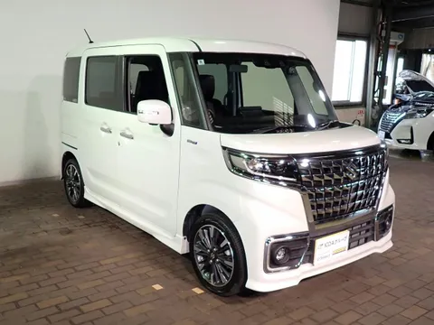 Suzuki Spacia Custom