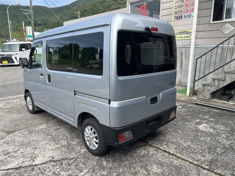 Daihatsu Hijet Cargo