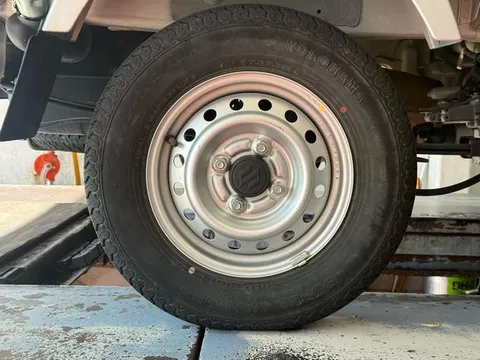 Suzuki Carry Track