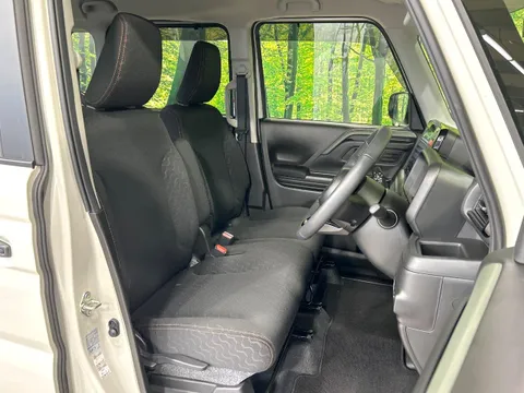Suzuki Spacia Gear