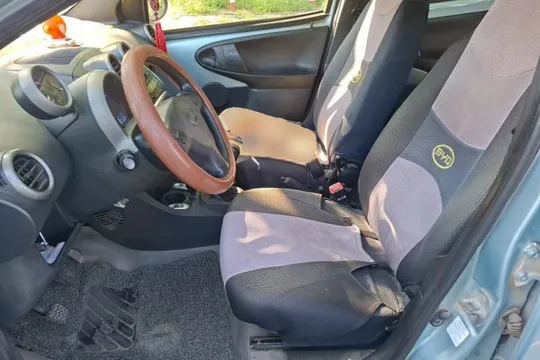 BYD F0