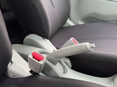Mitsubishi I