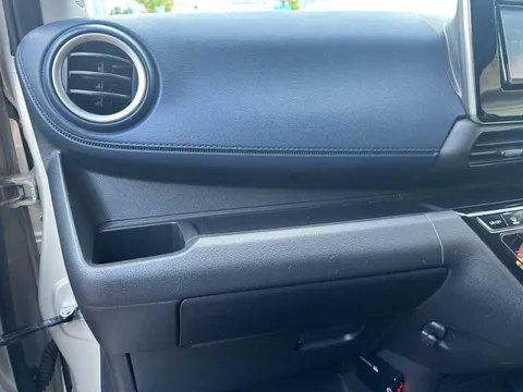Mitsubishi eK X