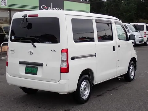 Toyota TownAce Van