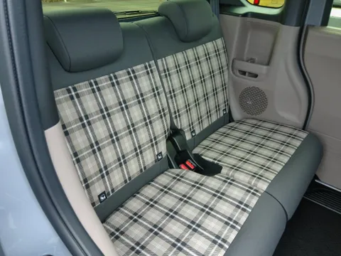 Honda N-BOX Joy