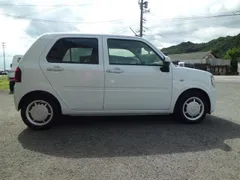 Daihatsu Mira Tocot