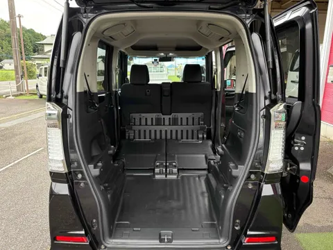 Honda N-BOX Plus Custom