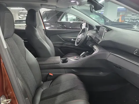 Peugeot 4008