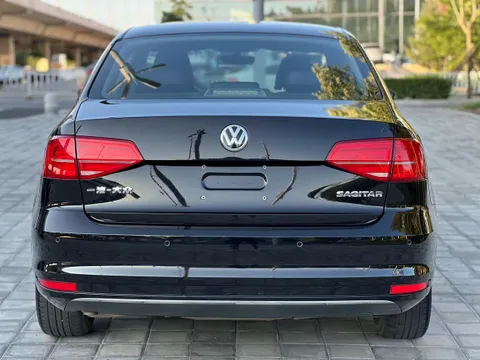 Volkswagen Sagitar