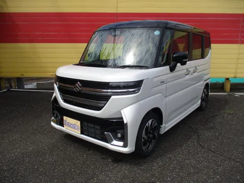 Suzuki Spacia Custom