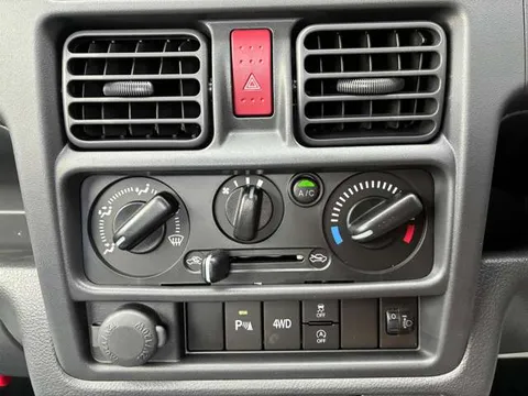 Nissan Clipper Truck