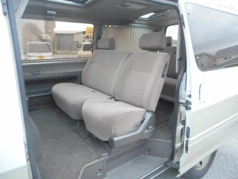 Toyota HiAce Wagon