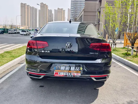 Volkswagen Magotan