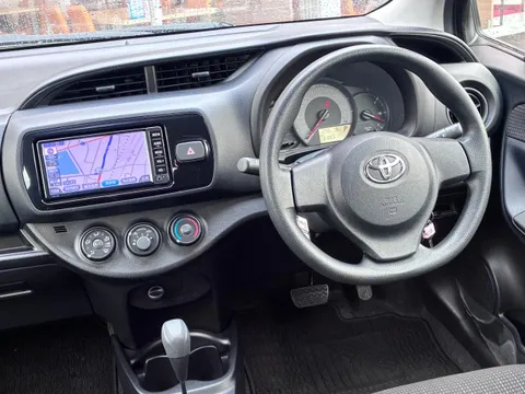 Toyota Yaris (Vitz)