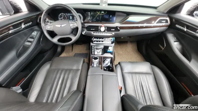 Genesis G90 (EQ900)