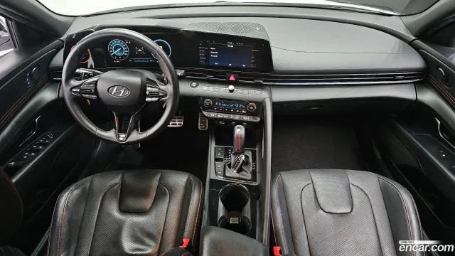 Hyundai Elantra (Avante)
