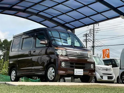 Daihatsu Atrai Wagon