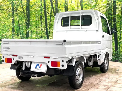Nissan Clipper Truck