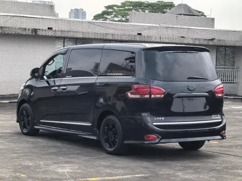Maxus G10