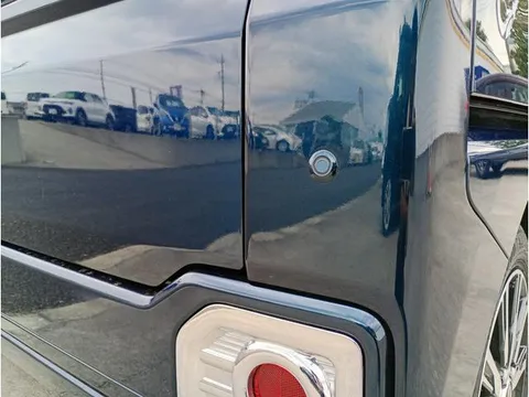 Toyota Pixis Mega