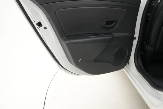 Renault SM3