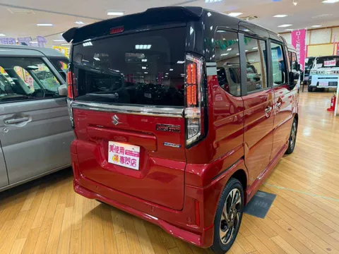 Suzuki Spacia Custom