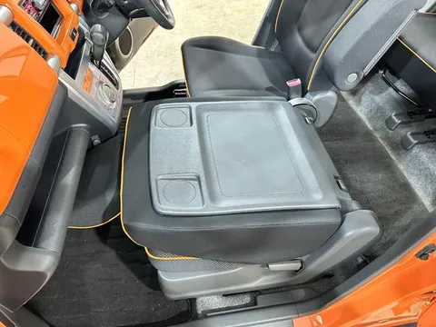 Mazda Flair Crossover