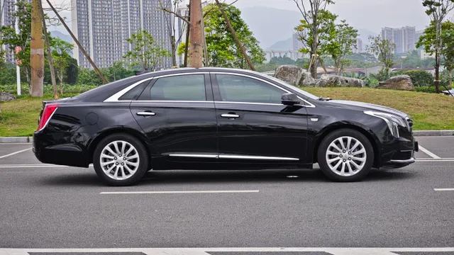 Cadillac XTS