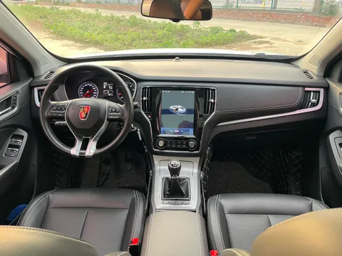 Roewe RX5