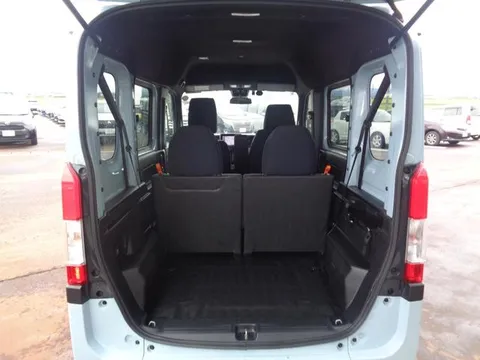 Honda N-VAN Plus Style