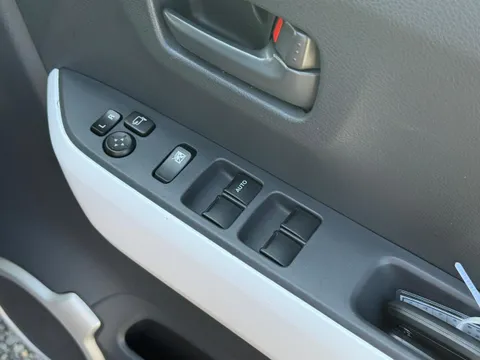 Mazda Flair Crossover