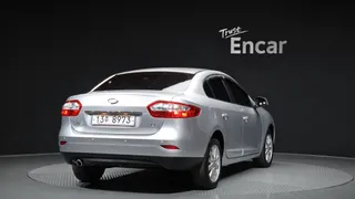 Renault SM3