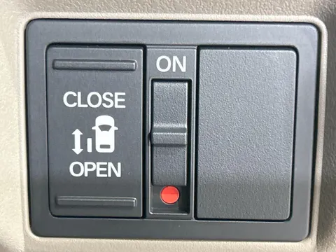 Honda N-BOX Joy