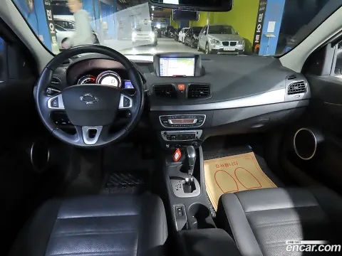 Renault SM3