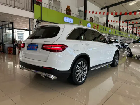Mercedes-Benz Mercedes-Benz GLC