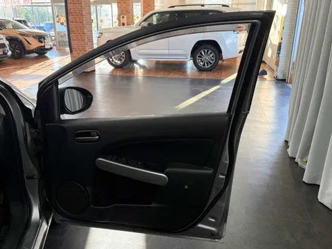 Mazda Mazda2 (Demio)