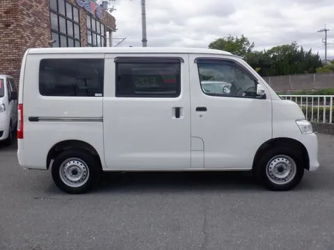 Toyota TownAce Van