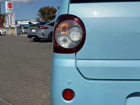 Daihatsu Mira Tocot